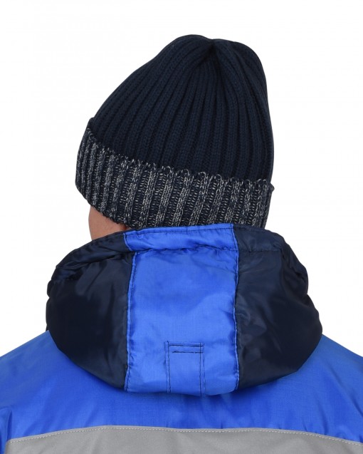 Шапка трикотажная СИРИУС Юка с утеплителем Тинсулейт темно-синяя с СВ-элементами