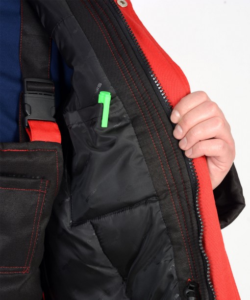 Костюм СИРИУС-ТИТАН зимний: куртка дл., полукомбинезон черный с красным и СОП-50мм.