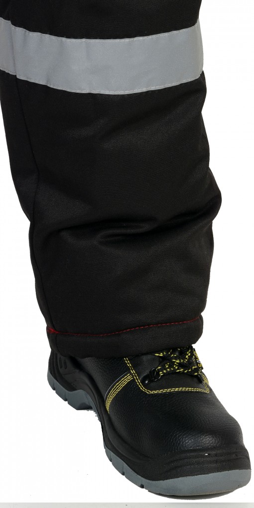 Костюм СИРИУС-ТИТАН зимний: куртка дл., полукомбинезон черный с красным и СОП-50мм.