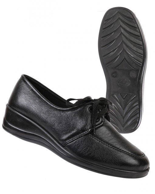 Туфли женские на шнуровке черные иск. кожа ПУ