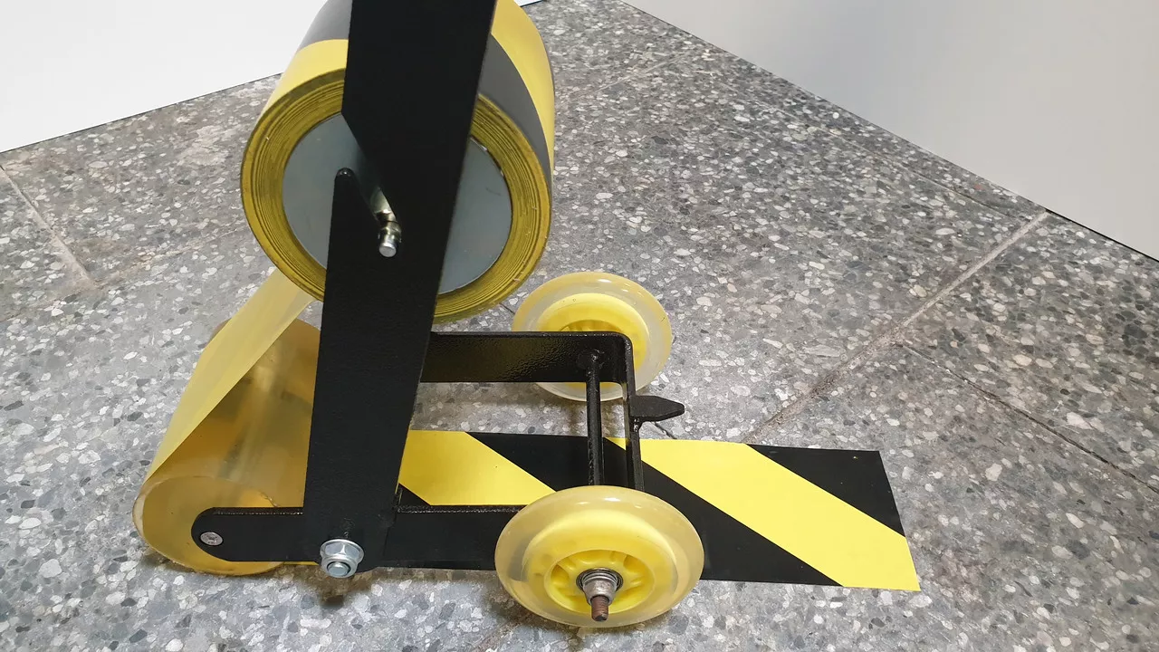 Аппликатор Mehlhose для нанесение на пол маркировочной ленты