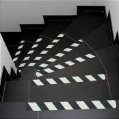 Полоса противоскользящая 50 мм х 1 м белая с черным фотолюминисцентная (10 шт в упаковке)