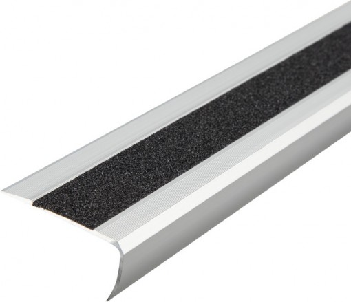 Профиль алюминиевый 1000x50x25 мм для краев ступеней с черной противоскользящей лентой