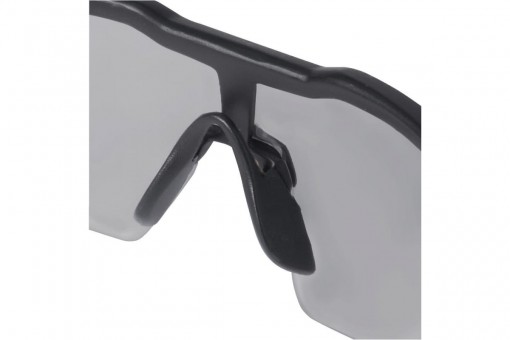 Очки открытые Milwaukee ENHANCED SAFETY GLASSES GREY серые, покрытие от запотевания 4932478907