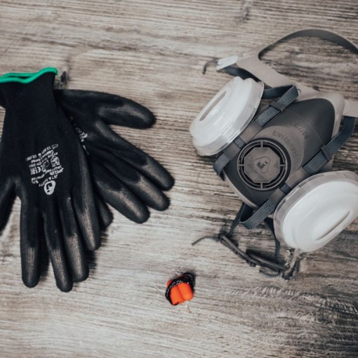 Комплект JETA SAFETY полумаска, адаптеры фильтров 6101, предфильтры P2, держатели DUST KIT 5500P