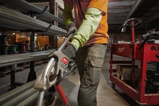 Перчатки с полиуретановым покрытием MILWAUKEE HI-DEX уровень 2/B